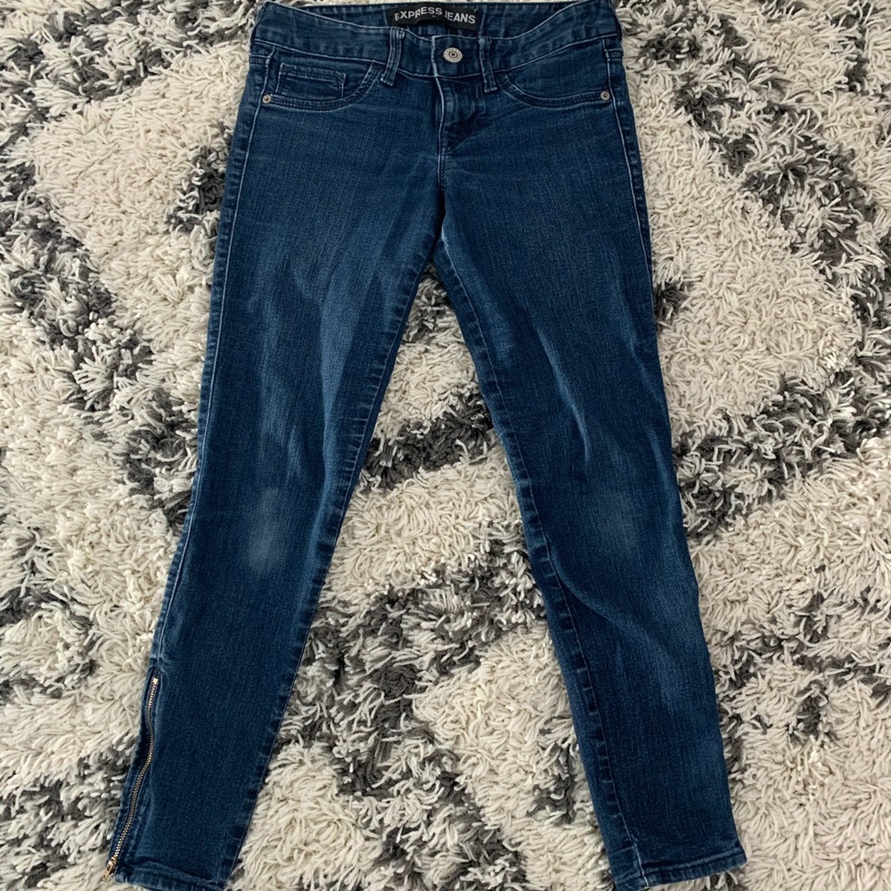 Express Jeans